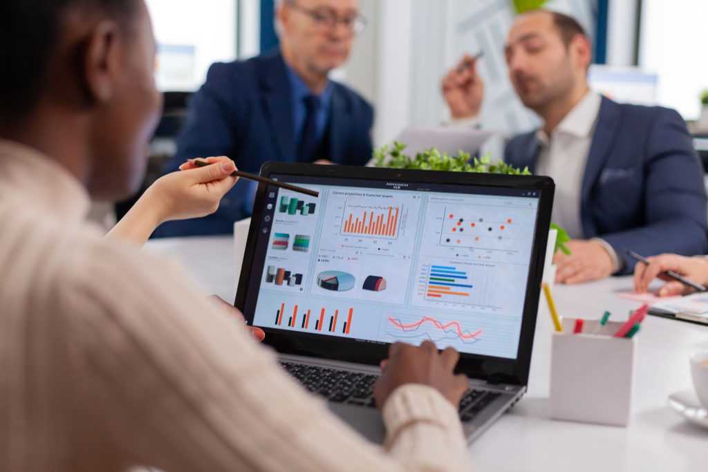 The Rise of Predictive Analytics in B2B Market Research The Rise of Predictive Analytics in B2B Market Research